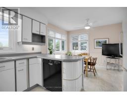 35 - 14 DOON DRIVE - 21