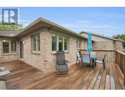 35 - 14 DOON DRIVE - 44