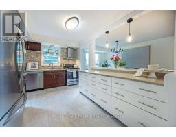 30 REXWAY ROAD - 12