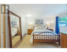 30 REXWAY ROAD - 17