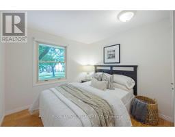 30 REXWAY ROAD - 18