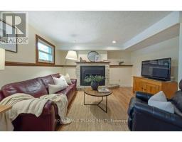 30 REXWAY ROAD - 24