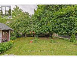 30 REXWAY ROAD - 35