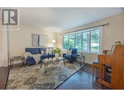 30 REXWAY ROAD - 6