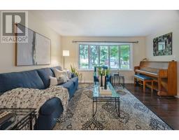 30 REXWAY ROAD - 7