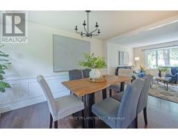 30 REXWAY ROAD - 9