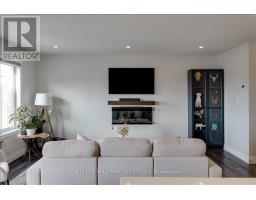100 GILMOUR DRIVE - 12