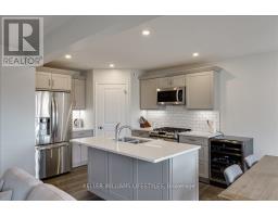 100 GILMOUR DRIVE - 17