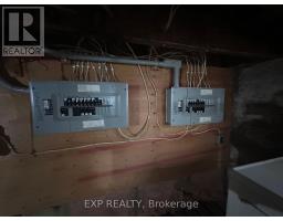 203 GROVE STREET - 25