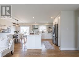 107 TWEED CRESCENT - 3