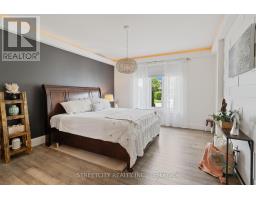405 DARCY DRIVE W - 18