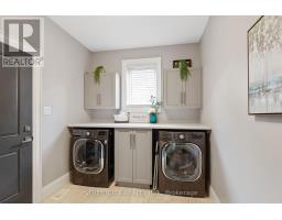 405 DARCY DRIVE W - 25