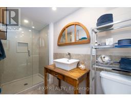 238 MINNIE STREET - 26
