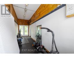 238 MINNIE STREET - 30
