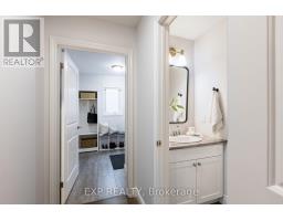 2180 YELLOWBIRCH PLACE - 14