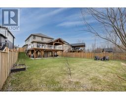 2180 YELLOWBIRCH PLACE - 37