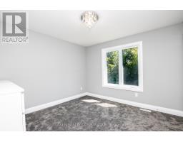 2205 LOCKWOOD CRESCENT - 32