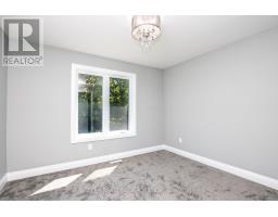 2205 LOCKWOOD CRESCENT - 35