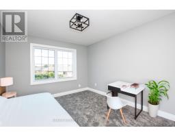 2205 LOCKWOOD CRESCENT - 37