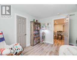 22782 ADELAIDE ROAD - 30