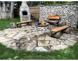 22782 ADELAIDE ROAD - 45