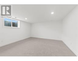 173 RENAISSANCE DRIVE NW - 32