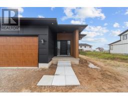 173 RENAISSANCE DRIVE NW - 9