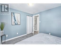 135 KENT STREET - 16