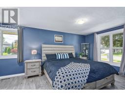 135 KENT STREET - 17