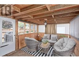 135 KENT STREET - 31