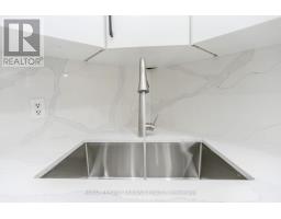 376 HIGHVIEW DRIVE - 11