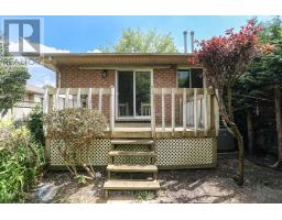 376 HIGHVIEW DRIVE - 39