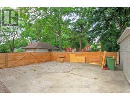 89 GLADSTONE AVENUE - 28