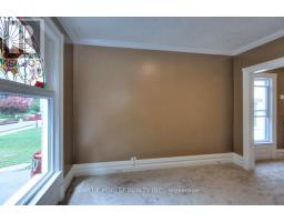 89 GLADSTONE AVENUE - 9
