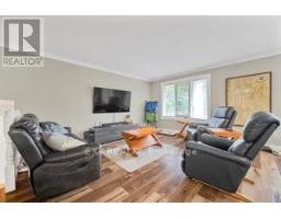 175 SOUTHFIELD DRIVE - 11