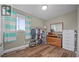 175 SOUTHFIELD DRIVE - 16