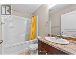 953 SILVERFOX CRESCENT - 17