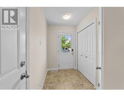 953 SILVERFOX CRESCENT - 2
