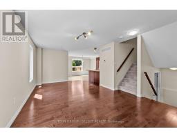 953 SILVERFOX CRESCENT - 4