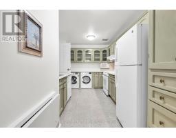 213 - 300 EVERGLADE CRESCENT - 12