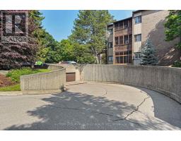213 - 300 EVERGLADE CRESCENT - 24