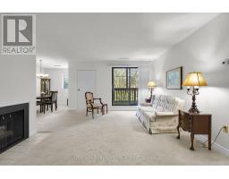 213 - 300 EVERGLADE CRESCENT - 4