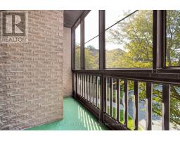 213 - 300 EVERGLADE CRESCENT - 7