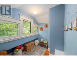 445 WESTMOUNT DRIVE - 27