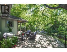 445 WESTMOUNT DRIVE - 5