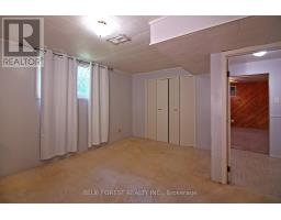 29 QUEEN ANNE CIRCLE - 18