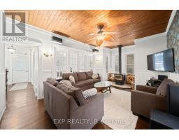 50 MAIN STREET S - 7