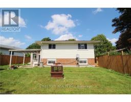 102 PAPERBIRCH CRESCENT - 17