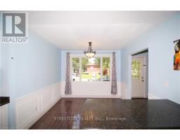 102 PAPERBIRCH CRESCENT - 3