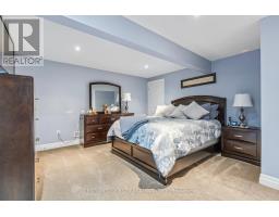 2 LONGVIEW COURT - 27